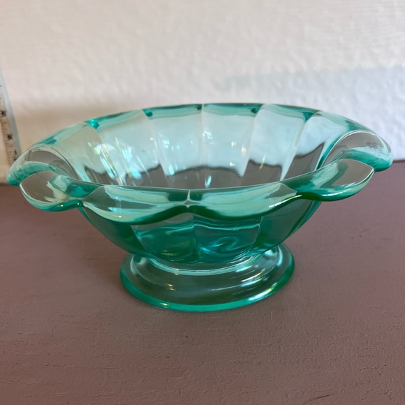 Other - Vintage green candy dish